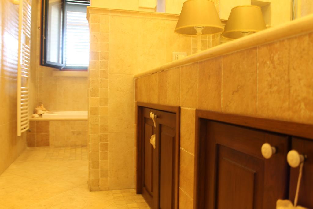 L'Albero Dei Limoni B&B Таранто Екстериор снимка